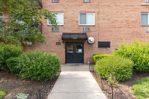 apt-306-1056 N Mill St, Naperville, IL, 60563-2561 | Card Image