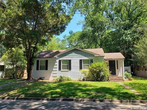 810 9th Ave, GAINESVILLE, FL, 32601-4164 | Card Image