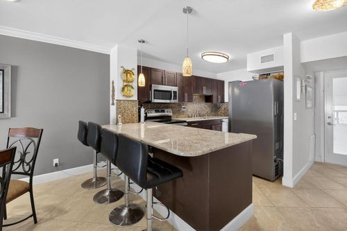 307s-80 Venetian Dr, Delray Beach, FL, 33483-6962 | Card Image