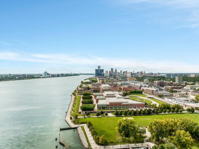 APT-1107 - 250 E Harbortown Dr, Condo with 2 bedrooms, 2 bathrooms and null parking in Detroit MI | Image 33