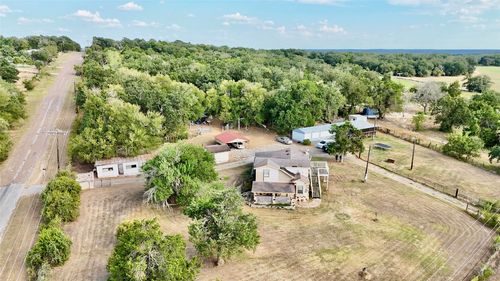 109 Wayside Dr, Elgin, TX, 78621-5675 | Card Image