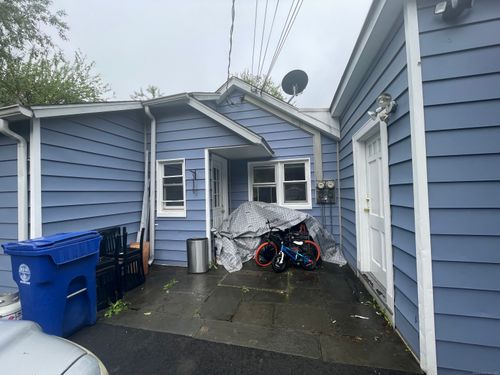 81 Benedict St, Norwalk, CT, 06850-2833 | Card Image