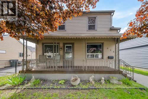 623 Edinborough St, Windsor, ON, N8X3C8 | Card Image