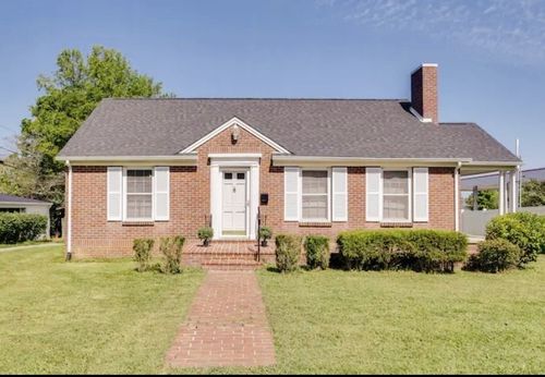 208 W Blackwell St, Tullahoma, TN, 37388-3302 | Card Image