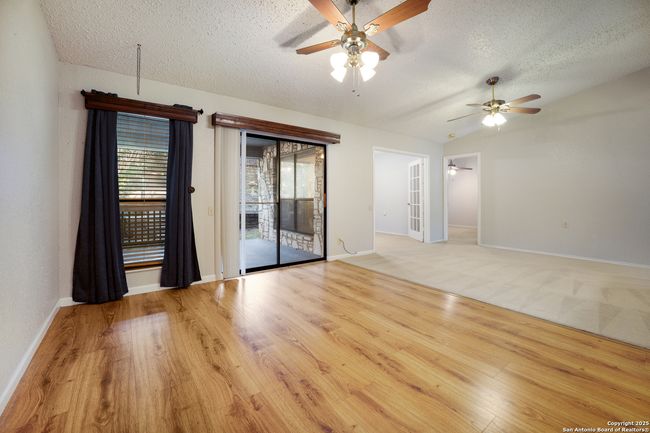 3800 Overlook Dr, House other with 2 bedrooms, 2 bathrooms and null parking in Schertz TX | Image 5