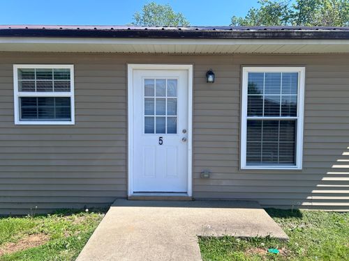 5-108 Scott Dr, Edmonton, KY, 42129-2000 | Card Image