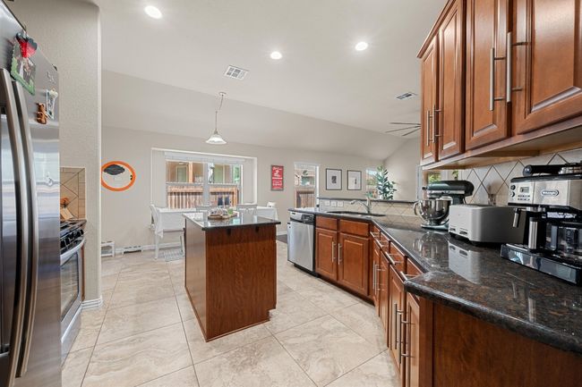 327 Saffron Spgs, House other with 3 bedrooms, 2 bathrooms and 4 parking in Buda TX | Image 19