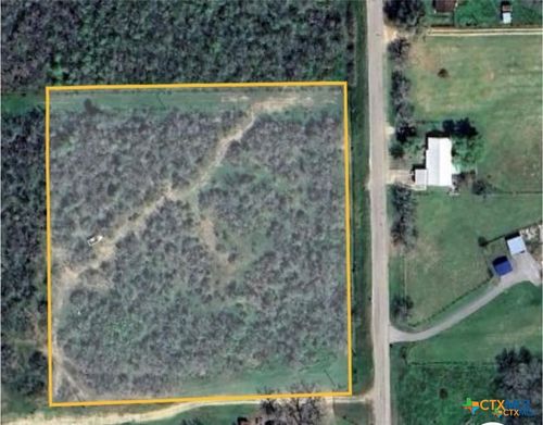 650 Mcknight Rd, Seguin, TX, 78155 | Card Image