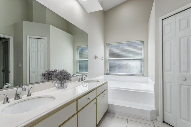 12335 Glenfield Ave, House other with 3 bedrooms, 2 bathrooms and null parking in TAMPA FL | Image 12