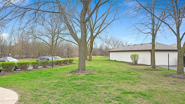 APT-302 - 457 Valley Dr, Condo with 2 bedrooms, 2 bathrooms and 2 parking in Naperville IL | Image 26