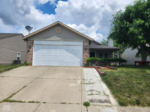 4335 Blue Ribbon Rd, Indianapolis, IN, 46203-5985 | Card Image