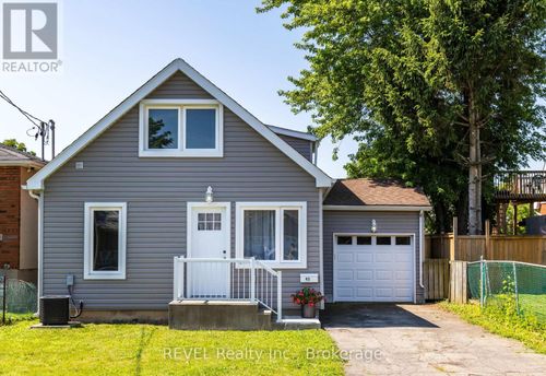 45 Parker St, Saint Catharines, ON, L2S1C7 | Card Image