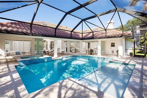 1815 Mission Dr, NAPLES, FL, 34109-7103 | Card Image