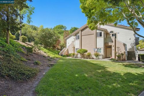 209 Palermo Ct, Hercules, CA, 94547-2211 | Card Image