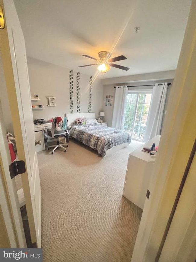 19251 Harlow Sq, Townhouse with 3 bedrooms, 3 bathrooms and null parking in Lansdowne VA | Image 12