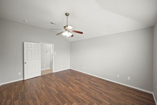 Primary Bedroom | Image 14