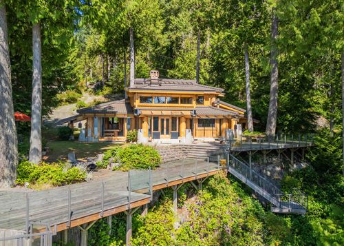 1010 Taki-Te-Si Rd, Gambier Island, BC, V0N1V0 | Card Image