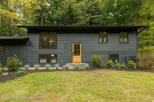 16 Marko Grv, Woodstock, NY, 12498-1431 | Card Image