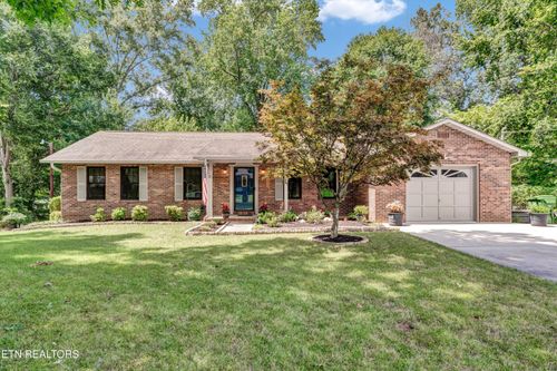 1613 Mcilvaine Dr, Maryville, TN, 37803-6229 | Card Image