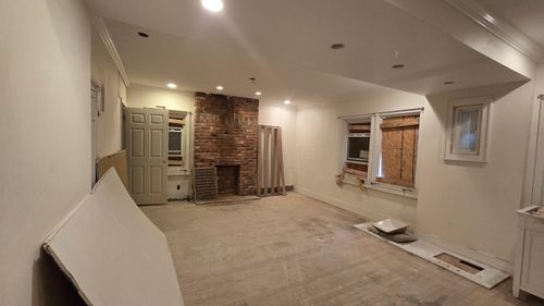 1795 Franklin Park S, Columbus, OH, 43205 | Card Image
