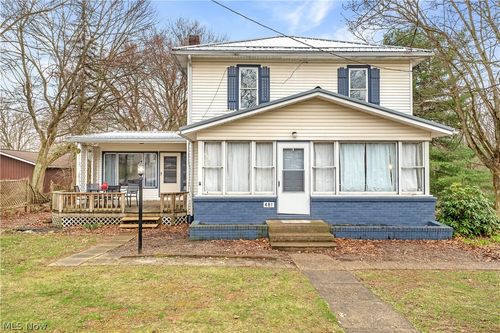 481 Steubenville Rd Se, Carrollton, OH, 44615-9608 | Card Image