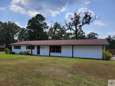 3415 Woodland Rd, House other with 4 bedrooms, 2 bathrooms and null parking in Texarkana AR | Image 1