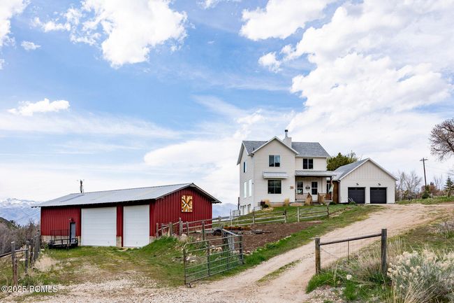 4611 S Cove Ln, Home with 3 bedrooms, 3 bathrooms and null parking in Daniel UT | Image 81