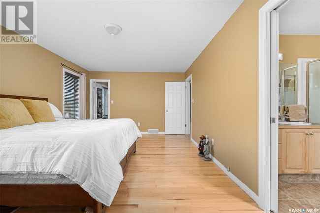 233 Wood Lily Dr, House other with 4 bedrooms, 3 bathrooms and null parking in Moose Jaw SK | Image 36