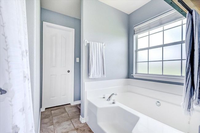13474 Shellhammer Rd, House other with 3 bedrooms, 2 bathrooms and null parking in Winnie TX | Image 14