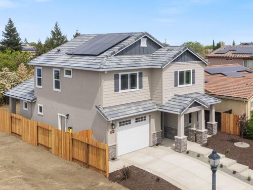 2205 Armus Street, Woodland, CA, 95776 | Card Image