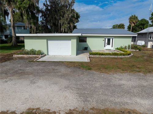 102 Squirrel Pt, Lorida, FL, 33857-9739 | Card Image