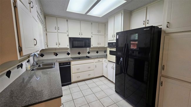 2529 Westpark Way Cir, House other with 3 bedrooms, 2 bathrooms and null parking in Euless TX | Image 7
