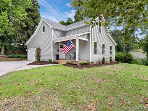 404 N 5th St, Pacific, MO, 63069-1317 | Card Image