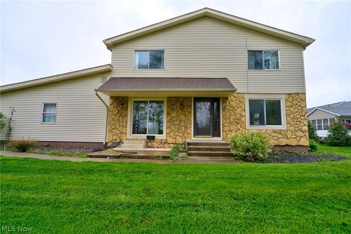 378 Deepwood Drive, Wadsworth, OH, 44281 | Card Image