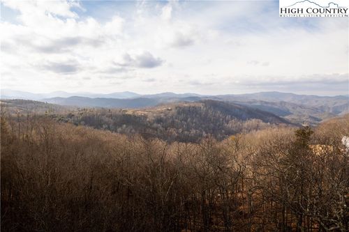 2 Old Laurel Lane, Elk Park, NC, 28622 | Card Image