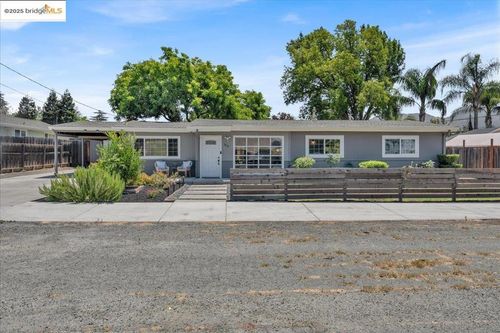 1818 Paul Ln, Concord, CA, 94521-2346 | Card Image