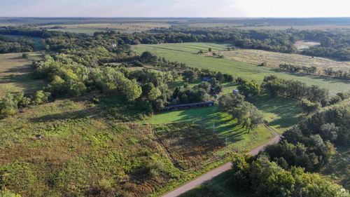 2154 Road 300, Reading, KS, 66868-9242 | Card Image