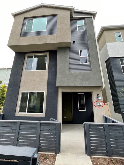 2104 Lacy Crossing Drive, Santa Ana, CA, 92701 | Card Image