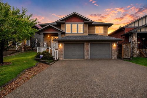 245 Pintail Pl, Fort Mcmurray, AB, T9K0P9 | Card Image
