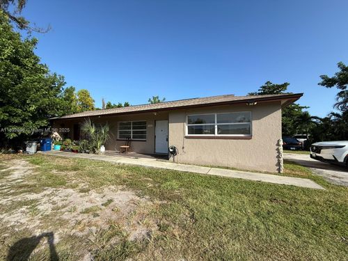 a-5436 10th Ave, Fort Myers, FL, 33907-2834 | Card Image