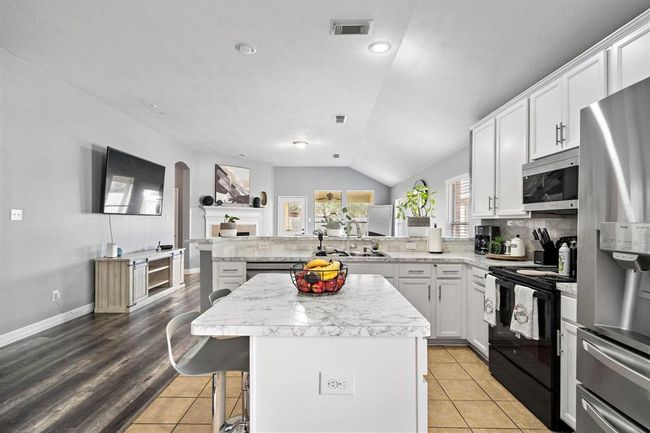 1727 Caldbeck Ln, House other with 3 bedrooms, 2 bathrooms and 2 parking in Fresno TX | Image 15