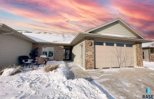 5425 S Salvation Pl, Sioux Falls, SD, 57108-8543 | Card Image