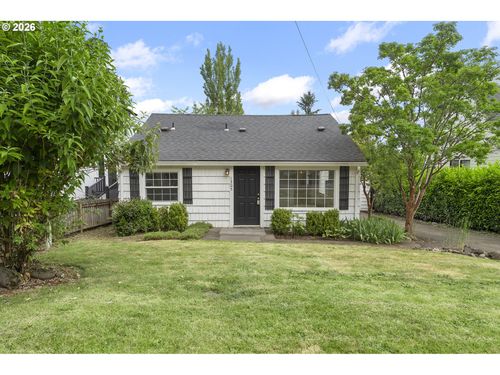 1305 Spruce St, Lake Oswego, OR, 97034-6077 | Card Image