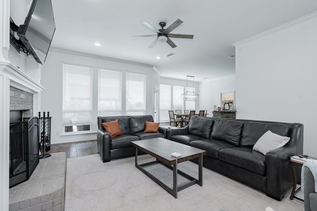 1005 Ruidoso Downs Dr, House other with 4 bedrooms, 2 bathrooms and null parking in Terrell TX | Image 4