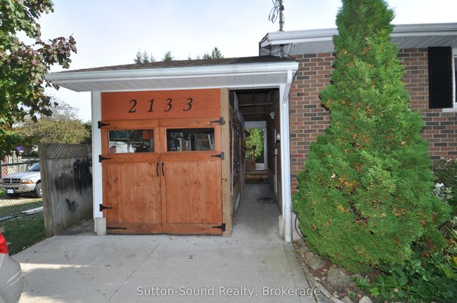 2133 6th Ave W, House other with 2 bedrooms, 2 bathrooms and 3 parking in Owen Sound ON | Image 42