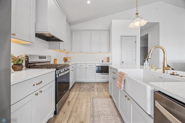 Kitchen | Image 16