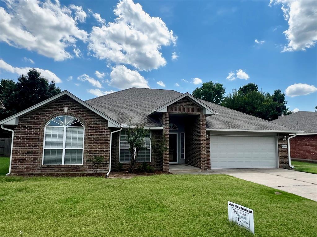 Glasgow Dr, Norman, OK 73072