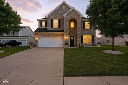 5664 Crump Ln, Indianapolis, IN, 46234-3268 | Card Image