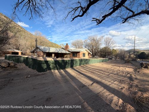 218 Gavilan Canyon Rd, Ruidoso, NM, 88345-6057 | Card Image