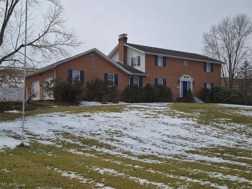 10400 Lincoln St Se, East Canton, OH, 44730-9781 | Card Image